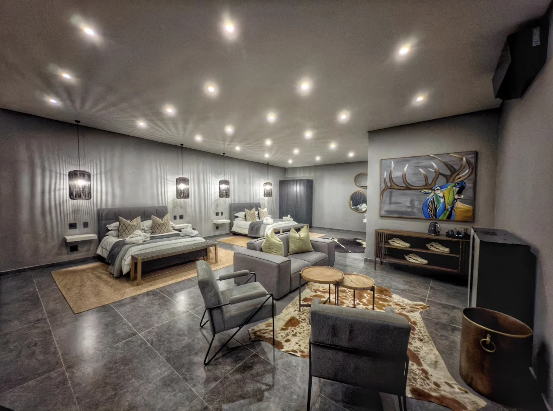 Luxury suite at the Kimberley hunting lodge